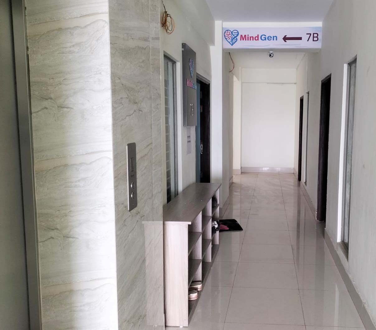 Building corridor with MindGen 7B directional sign